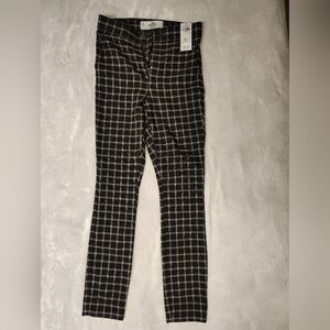 Hollister Women's Black & White Plaid High-Rise Straight Leg Chino Pants Size S